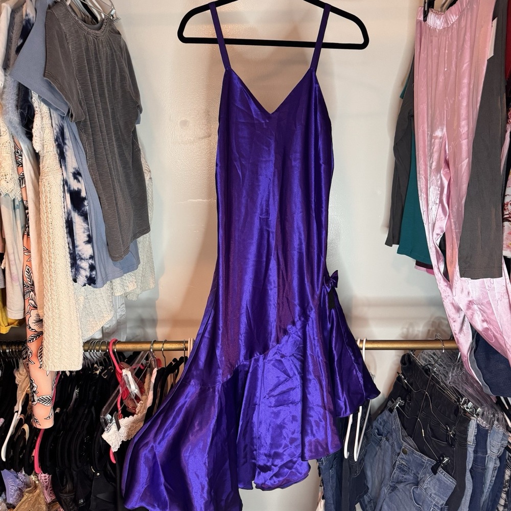 Vintage Victoria's Secret Gold Label Purple‎ Slip Dress Gown Rare NWT Size M
